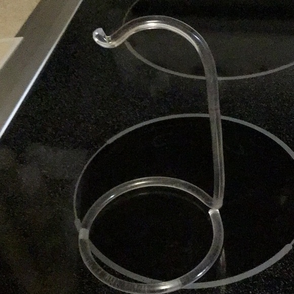 4 ornament holders… acrylic  … 6” high - Picture 2 of 5